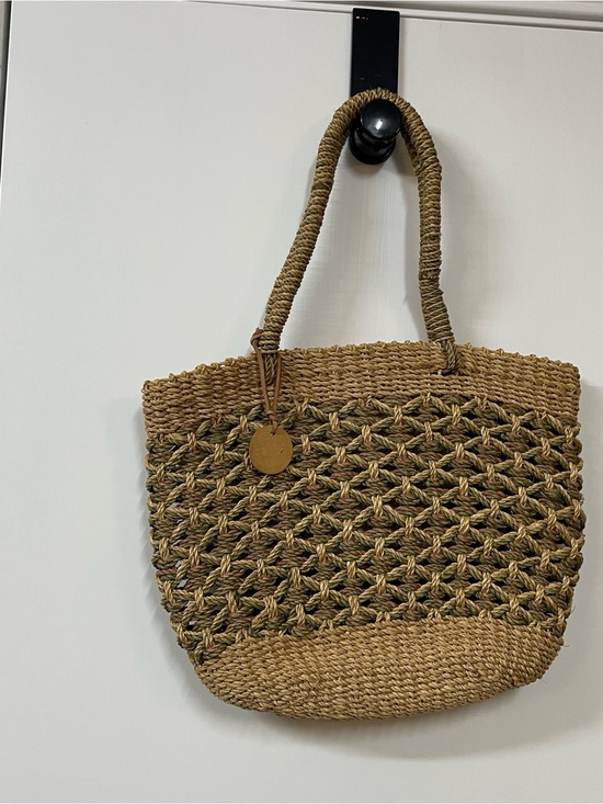 Nine West Handbags - Nine West Natural Brown Woven Seagrass Tote